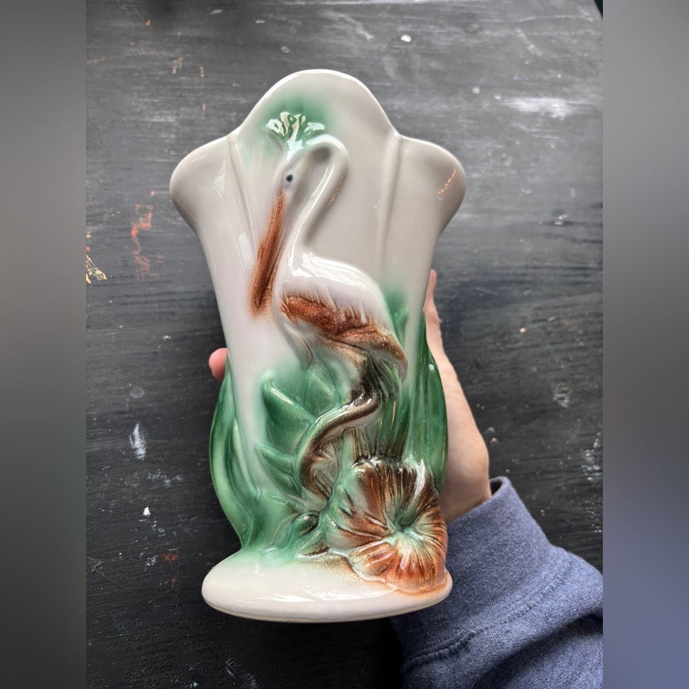 vintage hull pottery regal bird vase